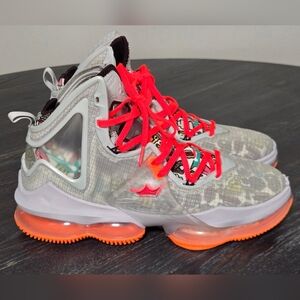 Nike Lebron 19 White And Neon Orange Size 8.